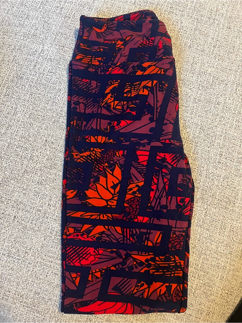 LuLaRoe OS Leggings in Burgundy, Orange and Blue Abstract Print